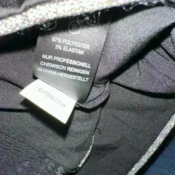 NWT! Rachel Zoe Black with Silver Trim Crop Top Size 2 - Picture 15 of 15